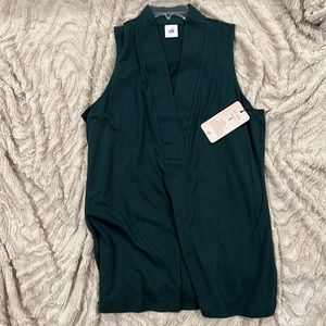 CAbi Sleeveless Placket Tee. Size Large